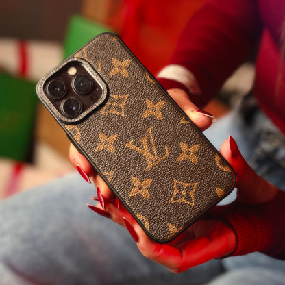Strassed leather Case