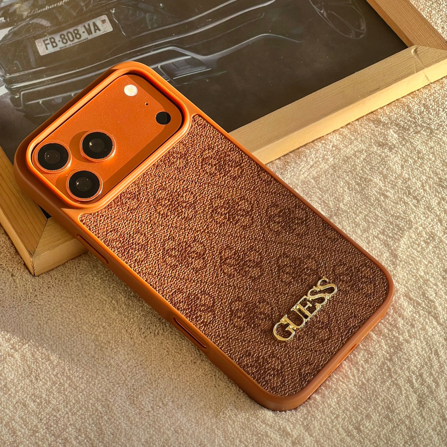 GUESS Iphone case